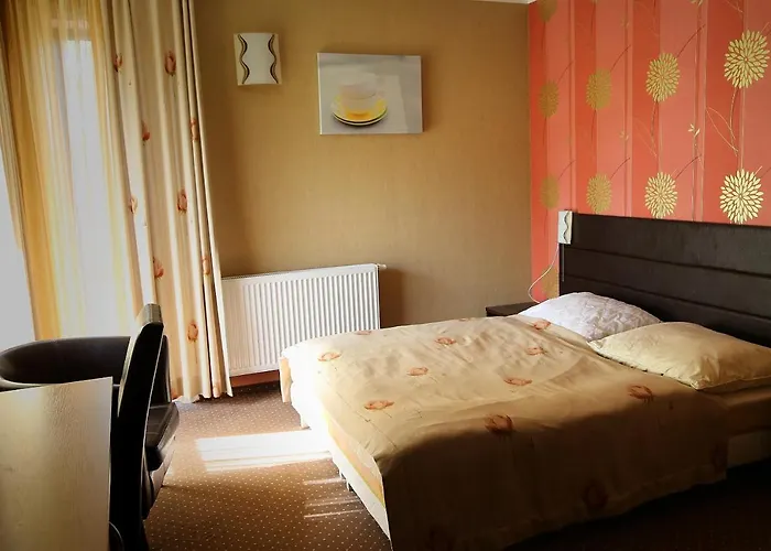 Frühstückspension Reza 3*